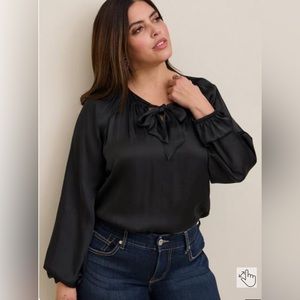 Torrid Satin Tie-Front Peasant Blouse Size 2x NWT